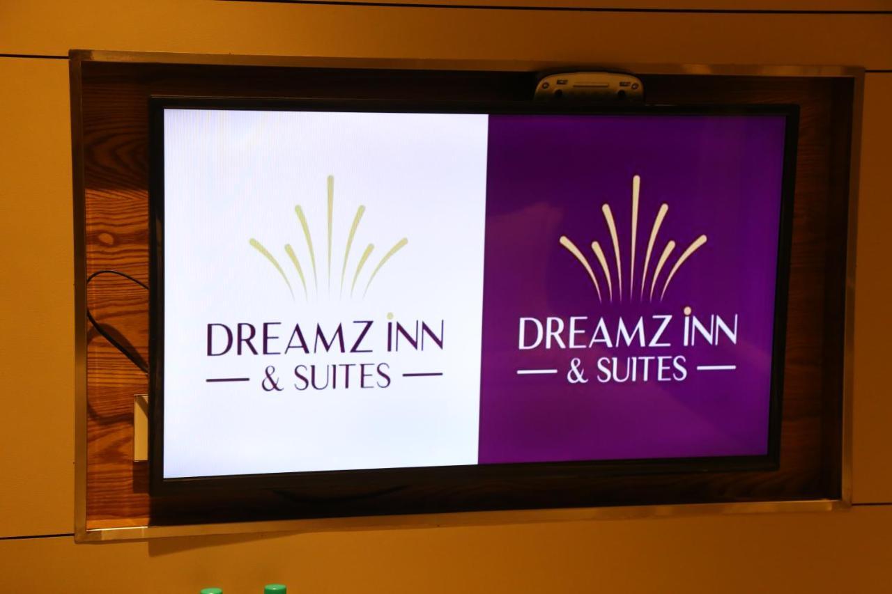 Dreamz Inn & Suites Zirakpur Exteriör bild