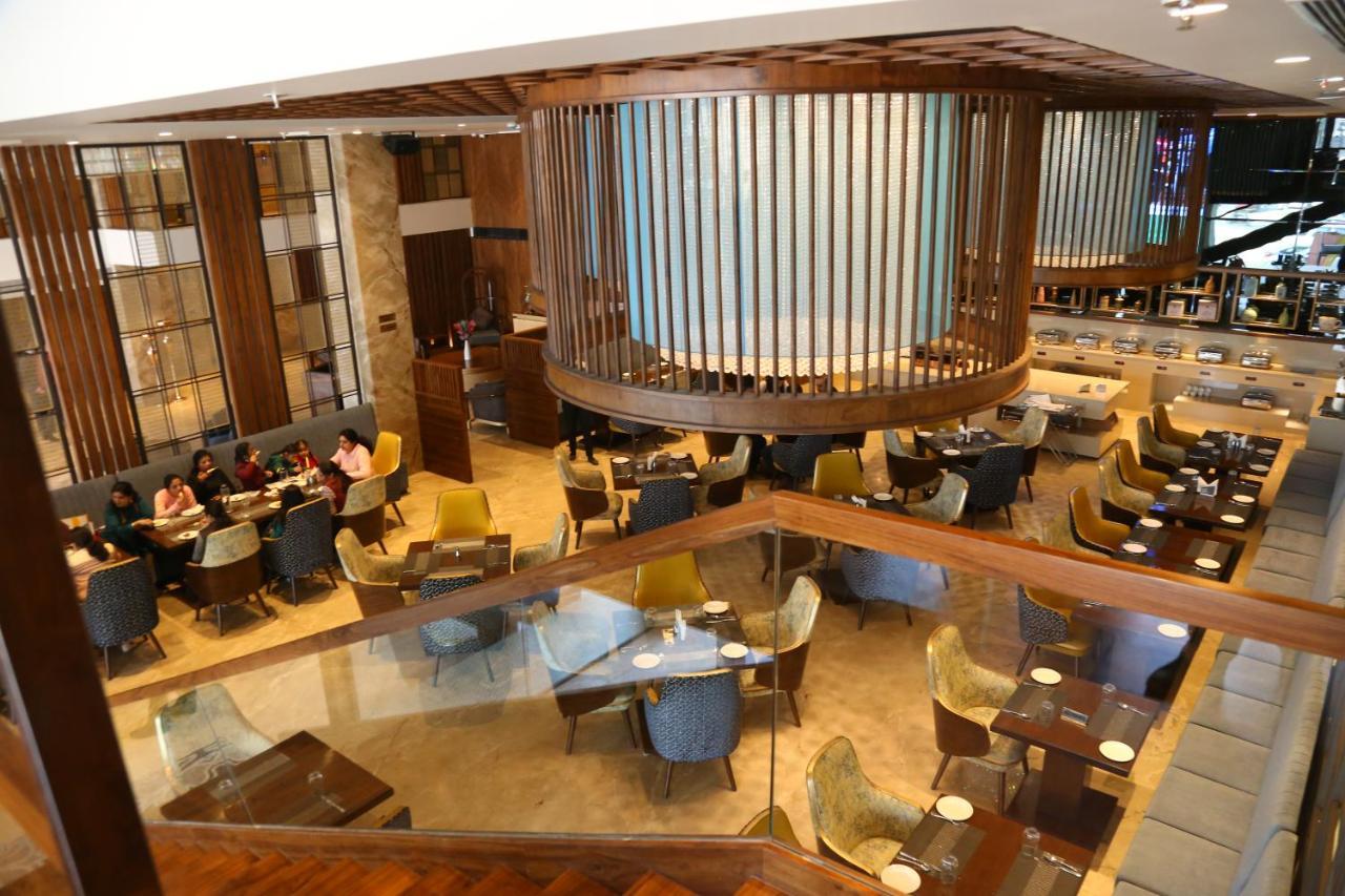 Dreamz Inn & Suites Zirakpur Exteriör bild